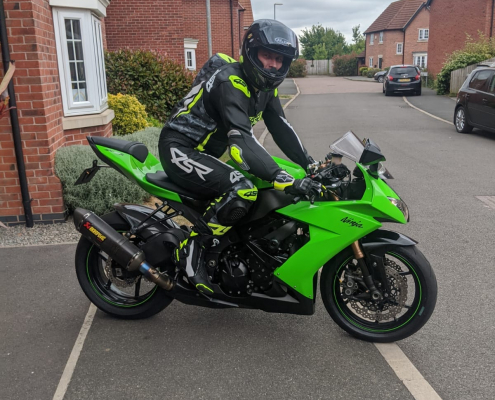 Kawasaki zx10r motorbike detailing Kawasaki zx10r